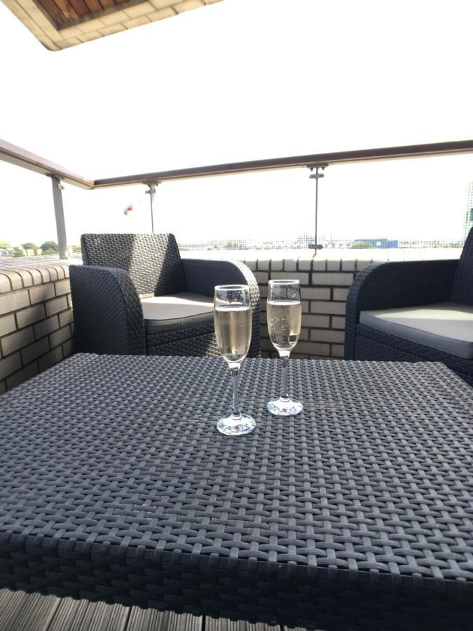 Luxury 2 Bed Penthouse Apartment Near Station London Ngoại thất bức ảnh